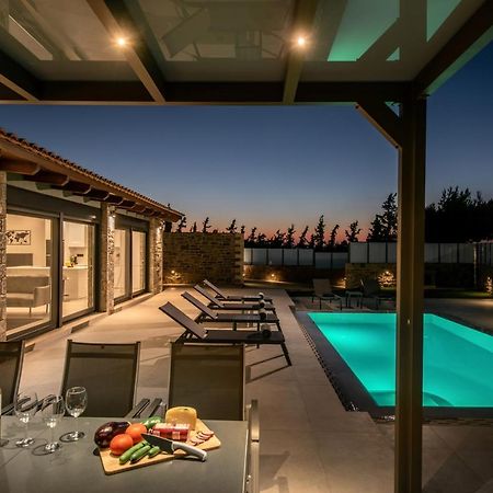 Luxury Villa Alexia 헐소니소스 외부 사진