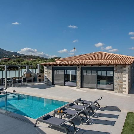 Luxury Villa Alexia 헐소니소스 외부 사진