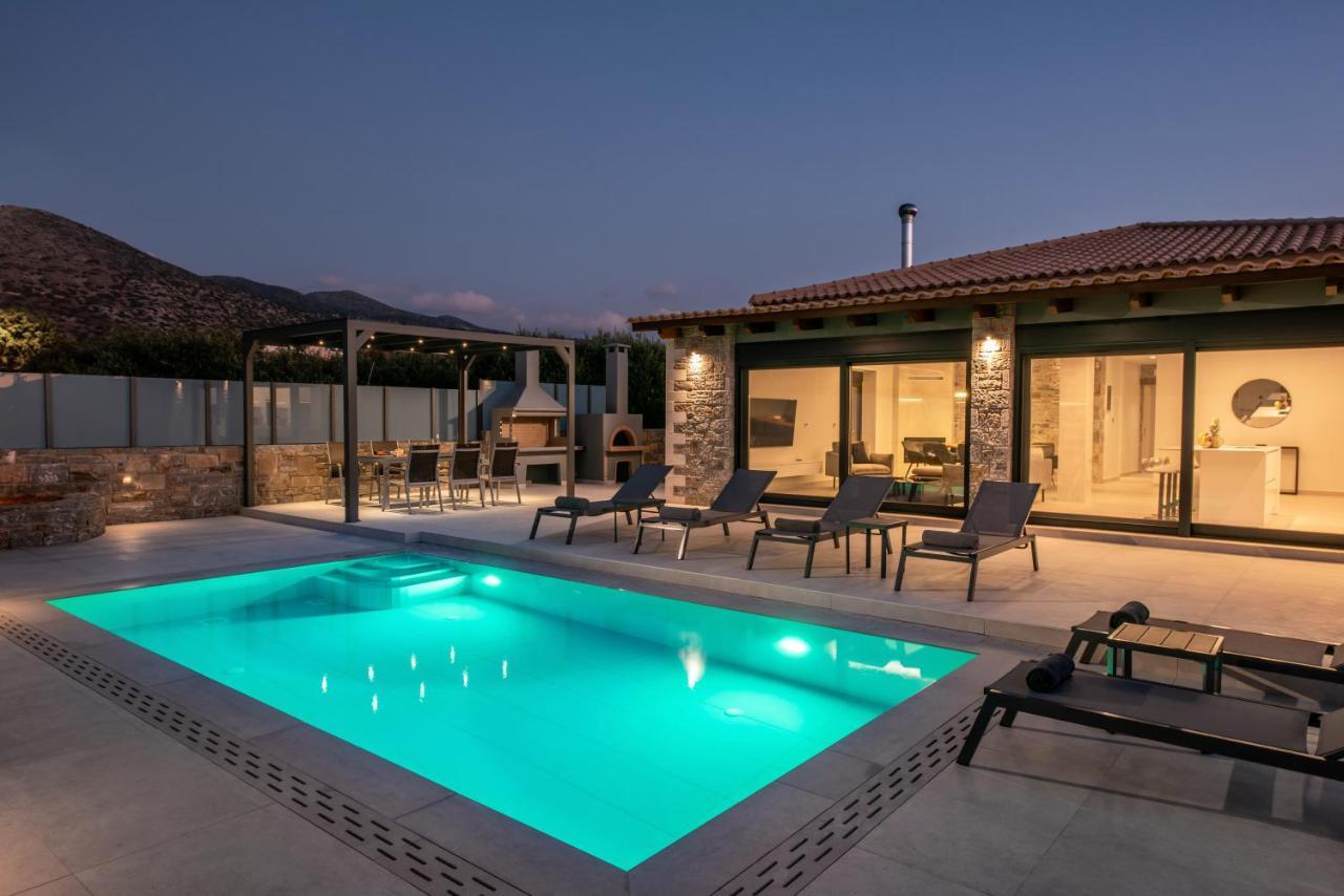 Luxury Villa Alexia 헐소니소스 외부 사진