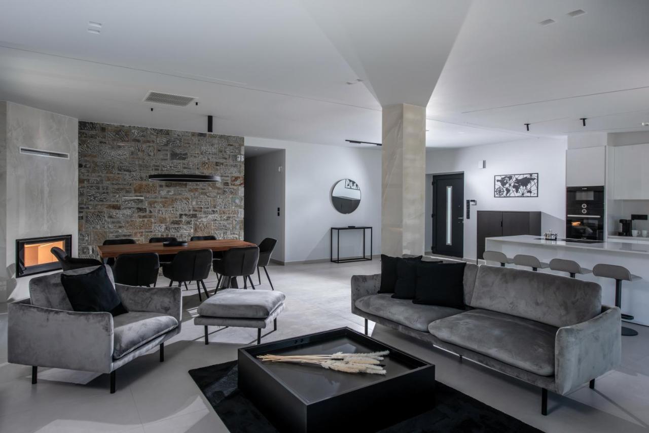 Luxury Villa Alexia 헐소니소스 외부 사진